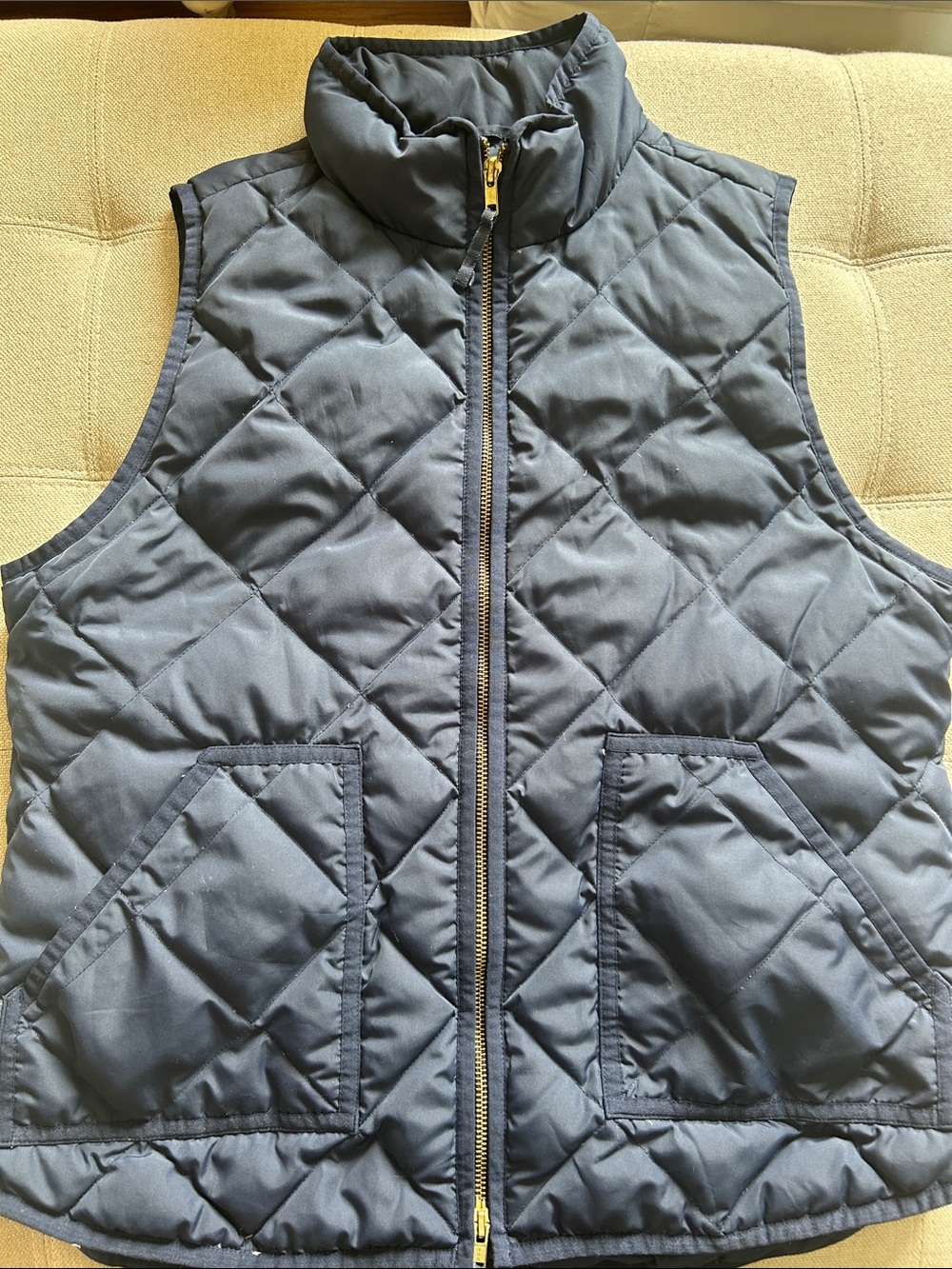 Thin puffer vest